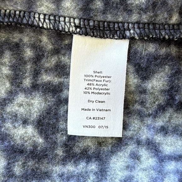 Talbots Navy Blue Nordic Fair Isle Snowflake Sweater Vest Fur Trim Hood Zip Up - Picture 8 of 13